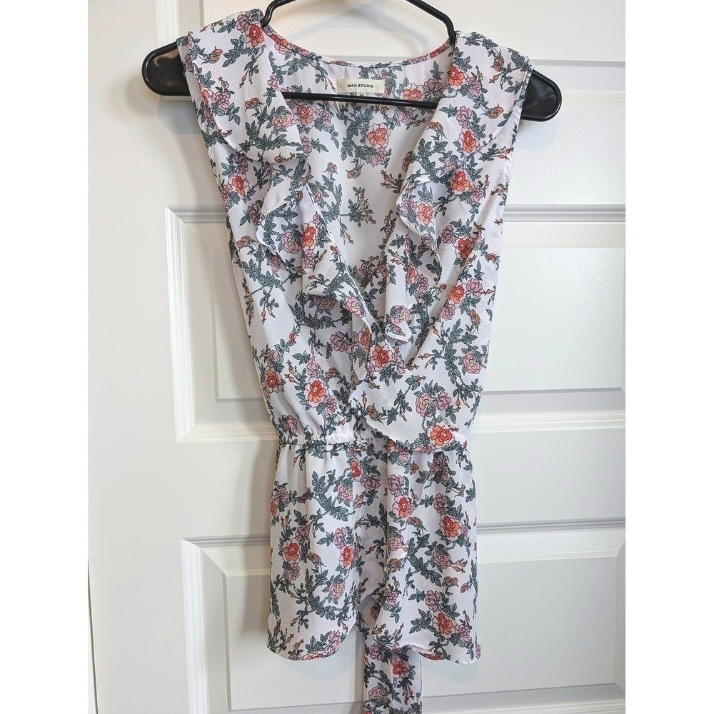 Max‎ Studio Floral Ruffle Blouse - Picture 1 of 5